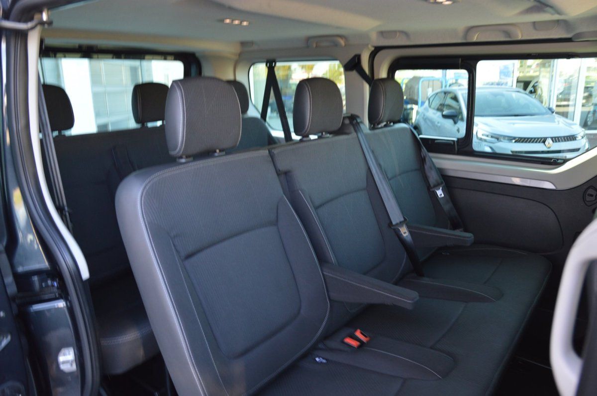 Fahrzeugabbildung Renault Trafic Combi   L1H1 3,0t (8/9 Sitze) Evolution