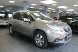 Peugeot 2008 1.2 PureTech 110 Style - Peugeot 2008: Style
