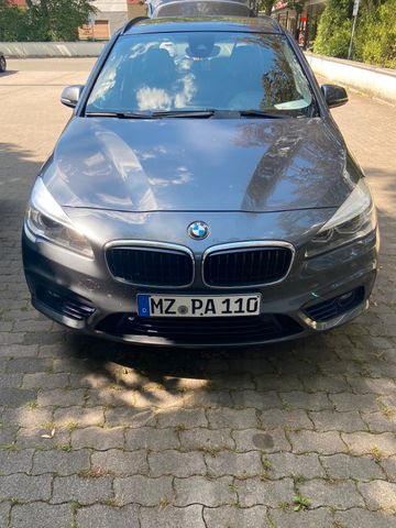 BMW 220 Gran Tourer 220d xDrive Sport Line A Spo...
