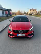 Mercedes-Benz CLA 45 AMG Mercedes-AMG CLA 45 4MATIC DCT Me... - gebrauchte Mercedes-Benz CLA 45 AMG aus dem Jahr 2017