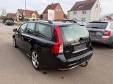 Volvo V50 Kombi D2 R-Design - Volvo V50 mit Diesel-Antrieb