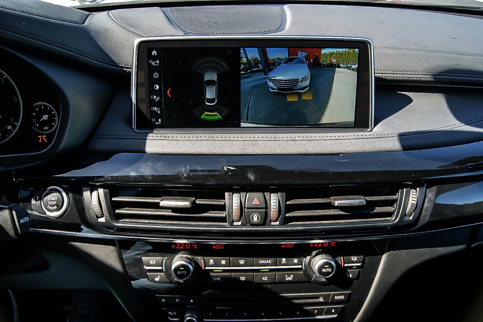 Fahrzeugabbildung BMW X6 M50 M-SPORT 22'' BREYTON ESSD KAMERA STDHZG 2