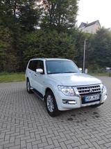 Mitsubishi Pajero 3,2 DI-D 4WD Top Automatik Top - Mitsubishi: 7sitzer