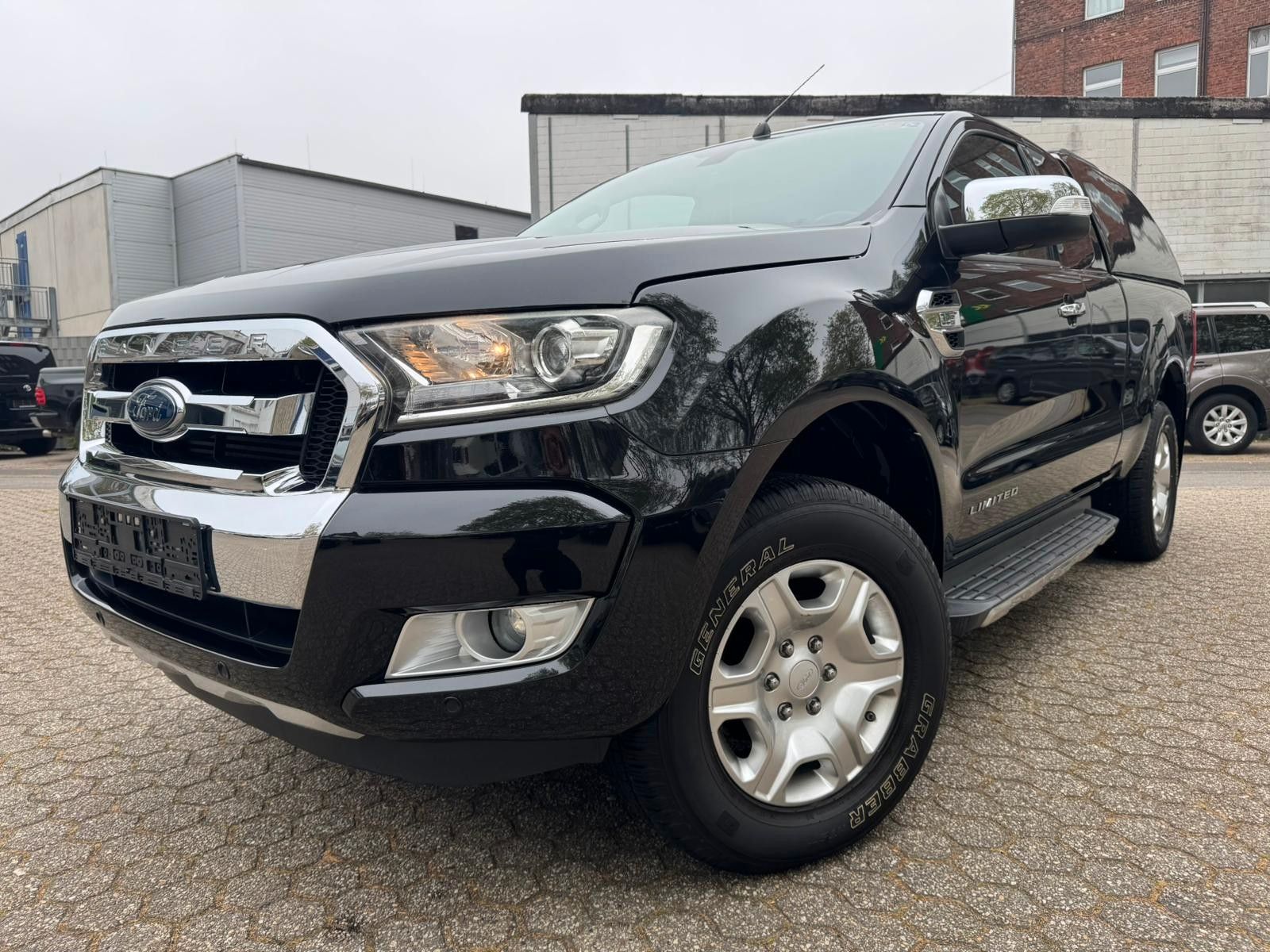 Ford Ranger Limited 3.2 TDCI Extrakabine 4x4 foto 2