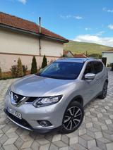 Nissan X-Trail TEKNA 1.6 dCi DPF AUTO TEKNA - Nissan X-Trail: Limousine