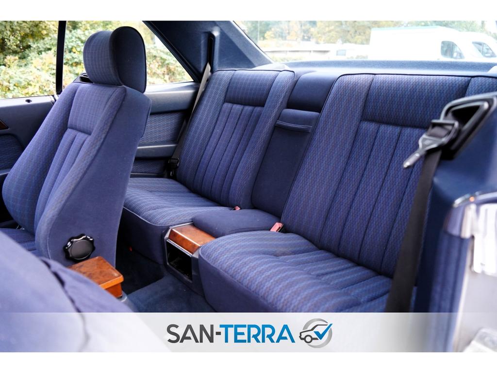 Mercedes-Benz CE 230