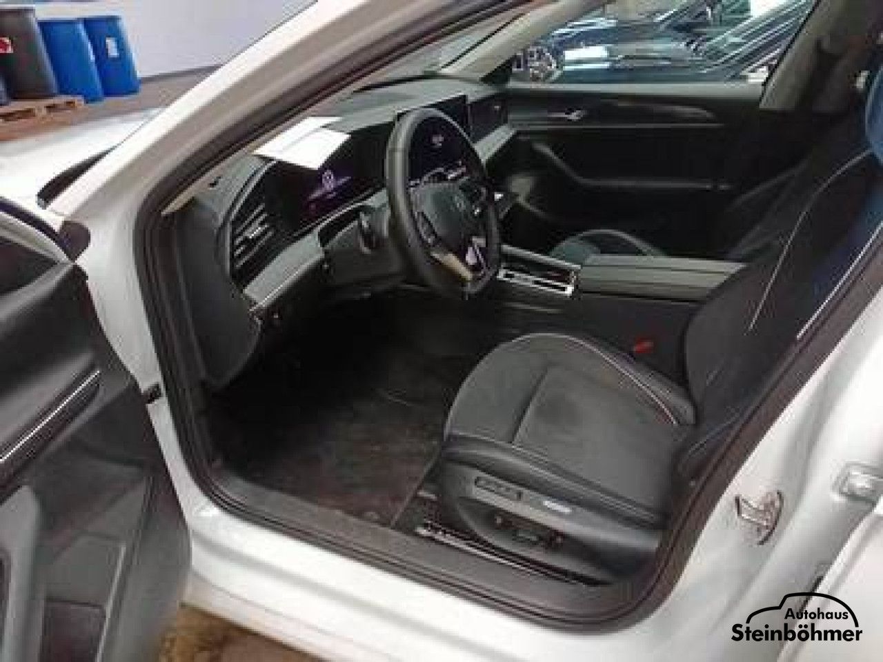 Volkswagen Passat - Bild 3