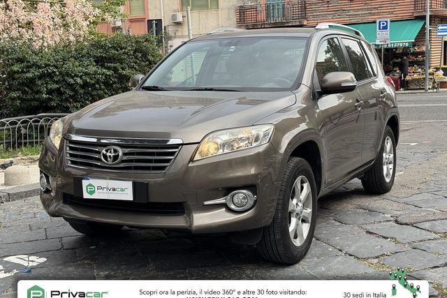 Toyota TOYOTA RAV4 2.2 D-4D 150 CV DPF Exclusive