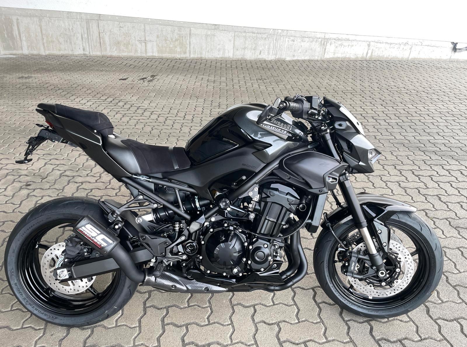Kawasaki Z 900/Höly Black Performance/Starterbonus 800.-€