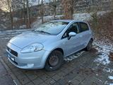 Fiat Grande Punto 1.4 16V TÜV neu!! - Fiat Grande Punto Gebrauchtwagen in Stuttgart