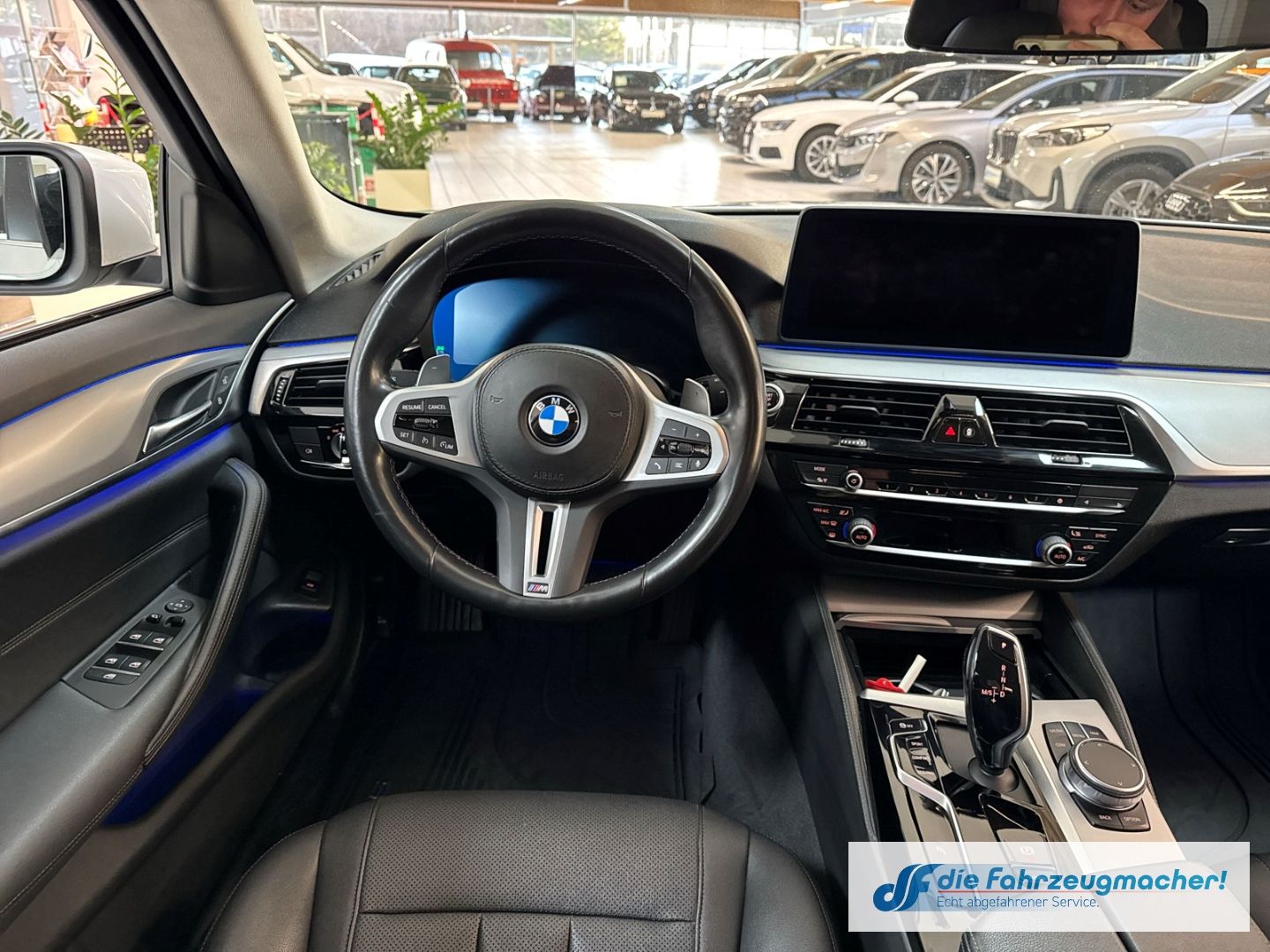 Fahrzeugabbildung BMW 530 d Touring M Paket Navi Digitales Cockpit LE