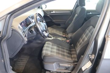 Volkswagen Golf VII GTD 2.0 TDI DSG AID+ACC+KEY+PANO+AHK