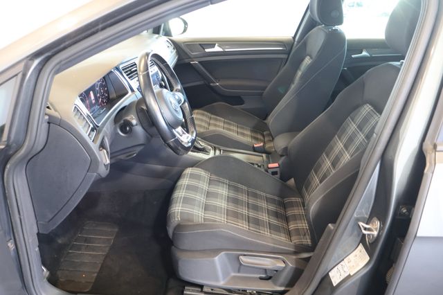 Volkswagen Golf VII GTD 2.0 TDI DSG AID+ACC+KEY+PANO+AHK