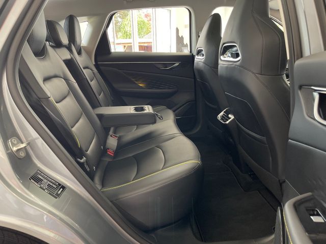 BAIC Beijing X55 PANO Leder CarPlay SHZ inkl. ÜBF STM