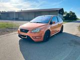 Ford Focus Lim. ST - Ford Focus aus 2006: ST