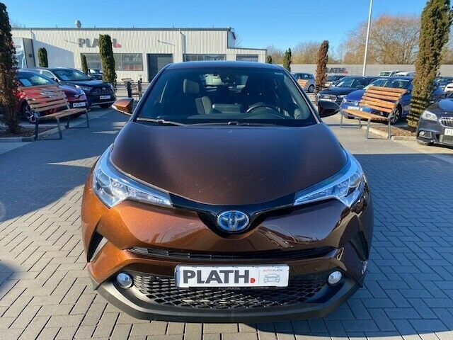 Toyota C-HR  Hybrid Flow