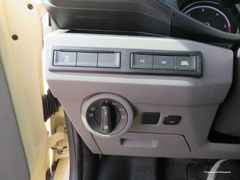 VW T6.1 Caravelle 2.0 TDI Comfortl. LR Taxi LED ACC VW T6.1 Caravelle 2.0 TDI Comfortl. LR Taxi LED ACC
