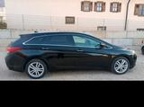 Hyundai i40 2.0 GDI - Hyundai i40 mit Benzin-Antrieb: Kombi, 2.0