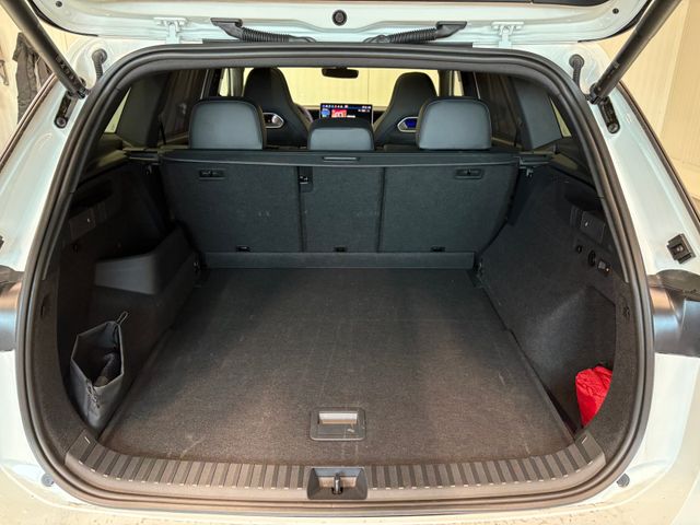 Tayron R-Line 2.0 TDI 4M DSG PANO STNDHZG LED