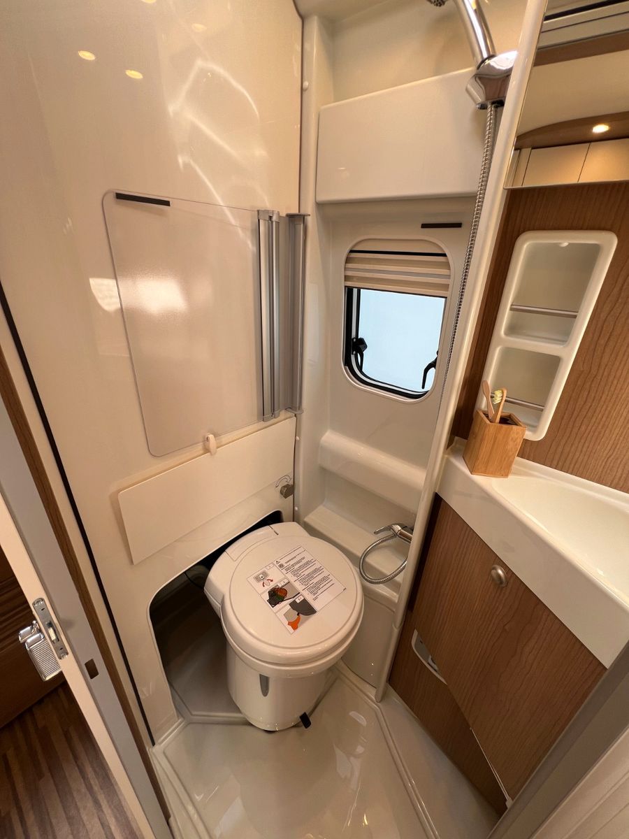 Fahrzeugabbildung Malibu Van diversity GT skyview 640 LE KE