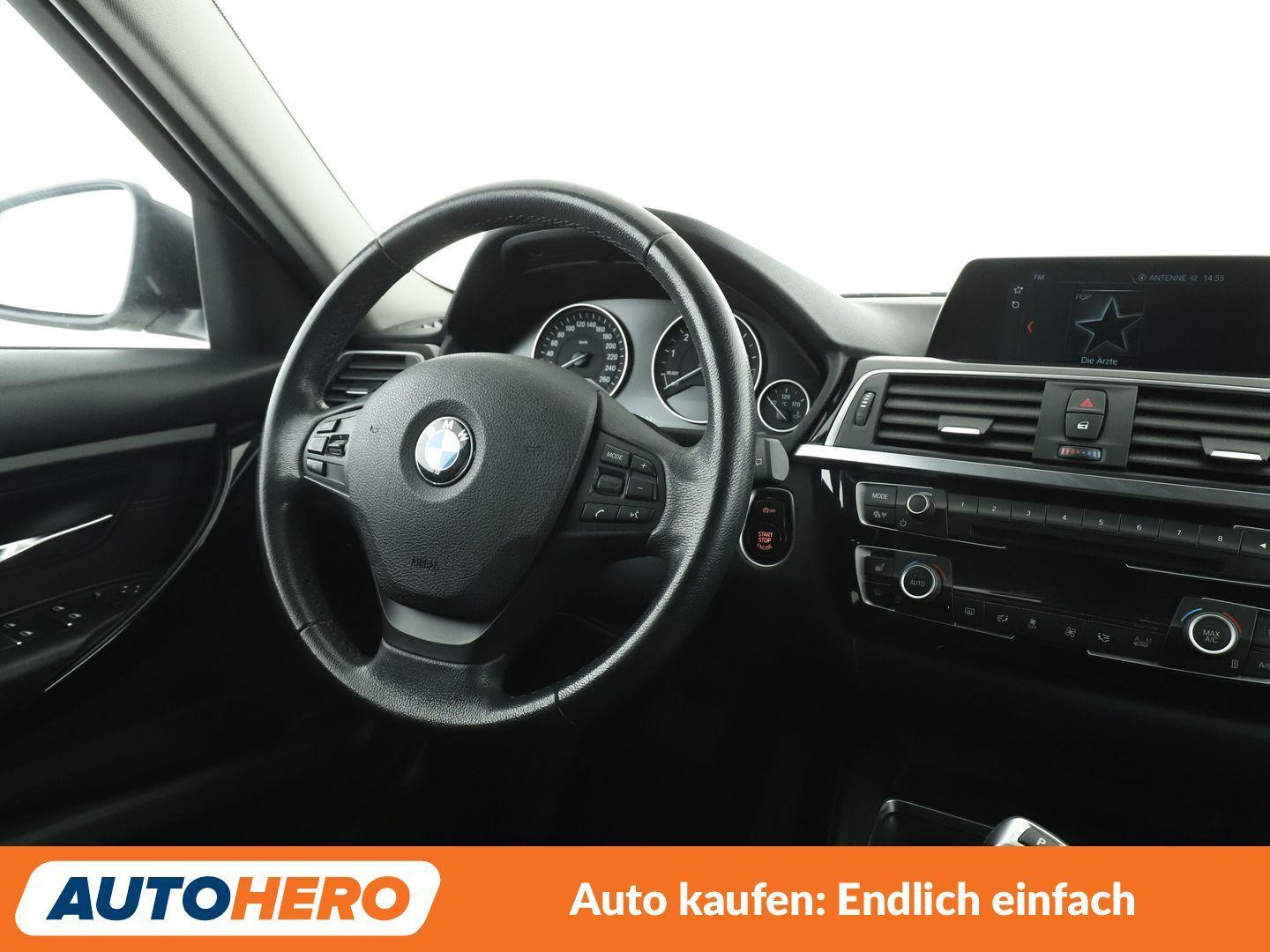 BMW 3er 320i xDrive Advantage Aut.*NAVI*TEMPO*PDC*