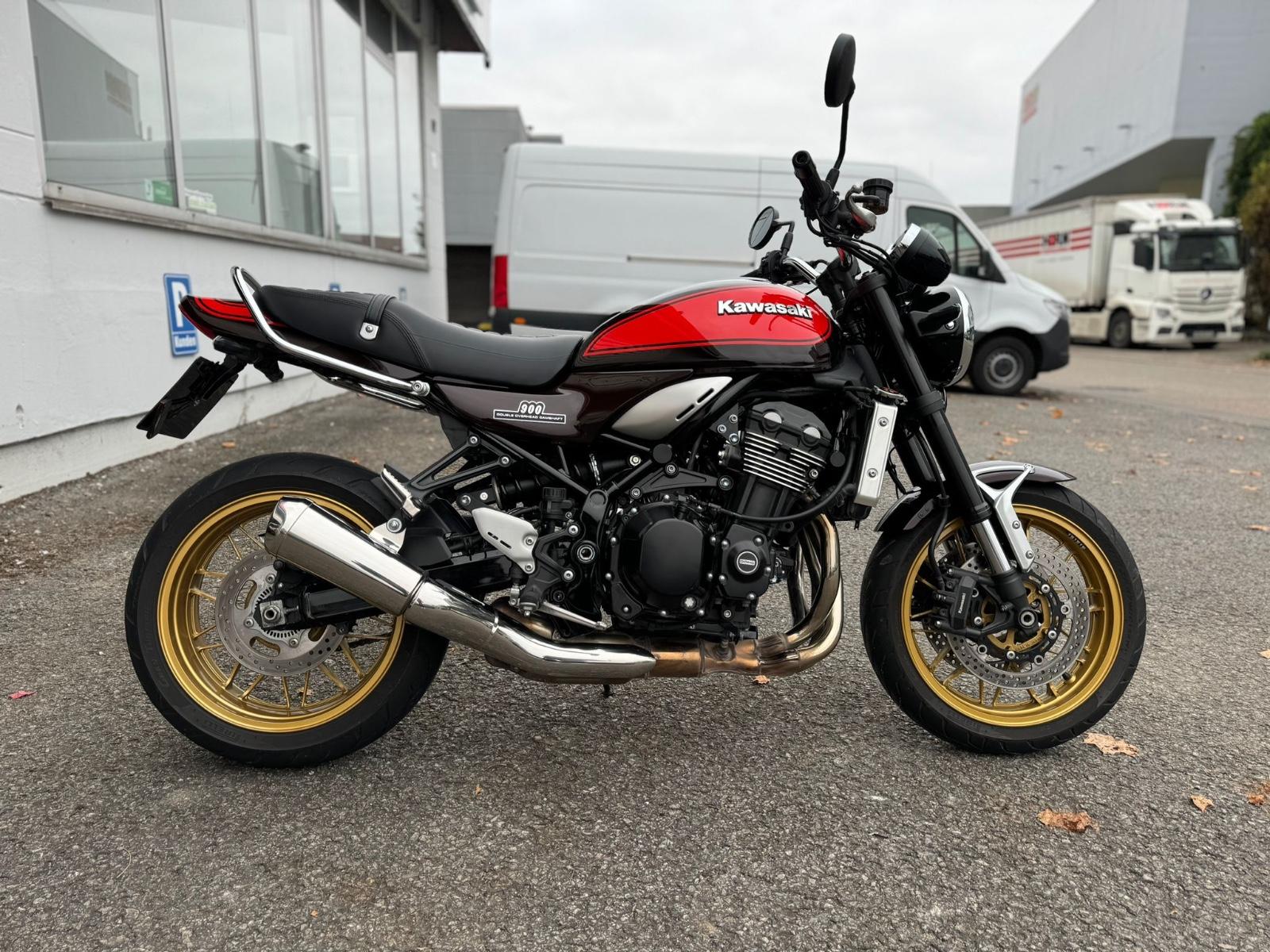 Kawasaki Z900 RS 50 th