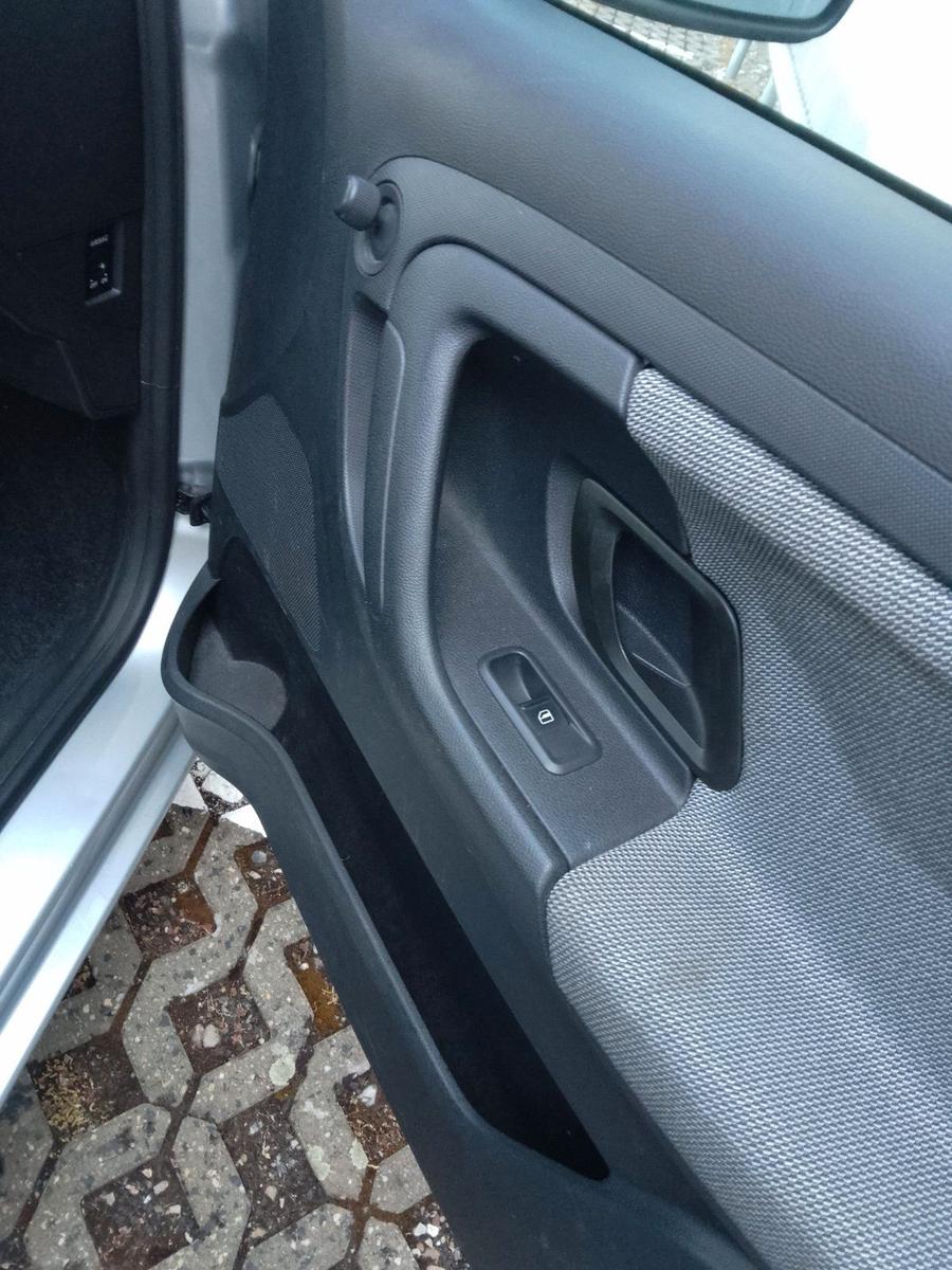 Skoda Fabia 2010 — photo 6