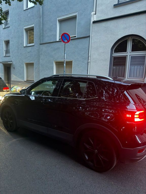 Image of Volkswagen T-Cross