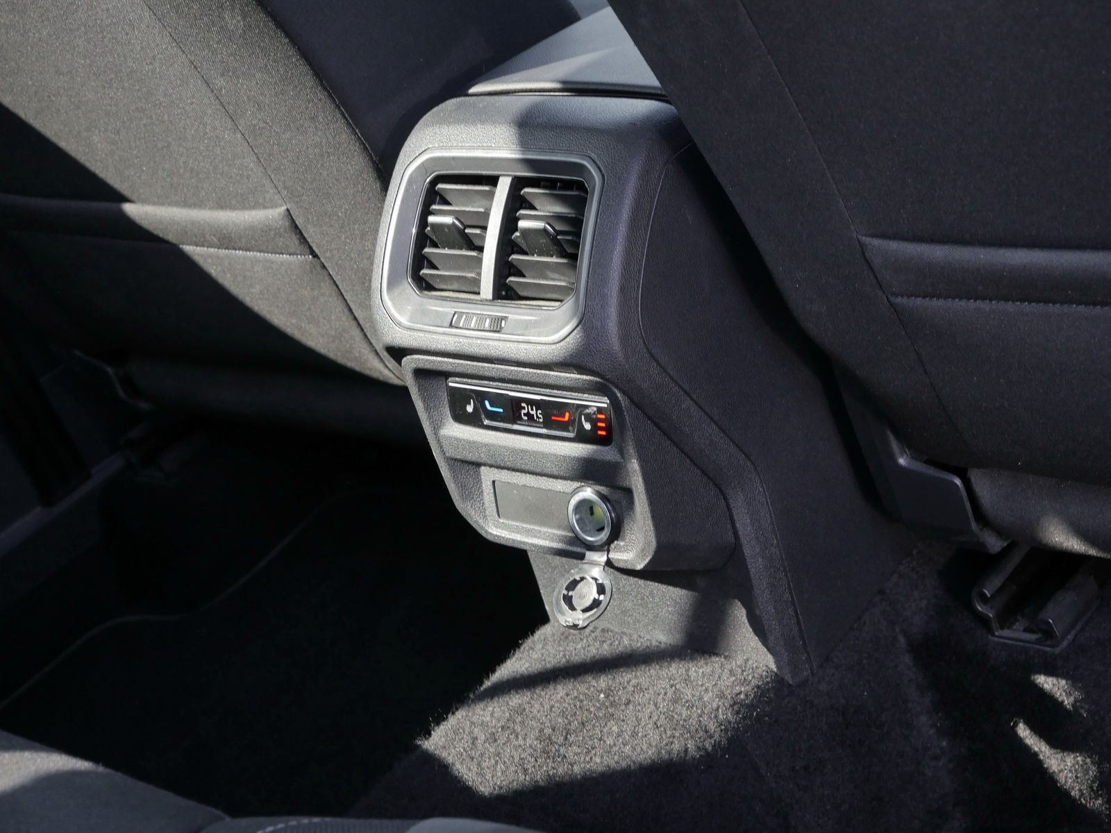 Volkswagen Tiguan Allspace - Bild 17