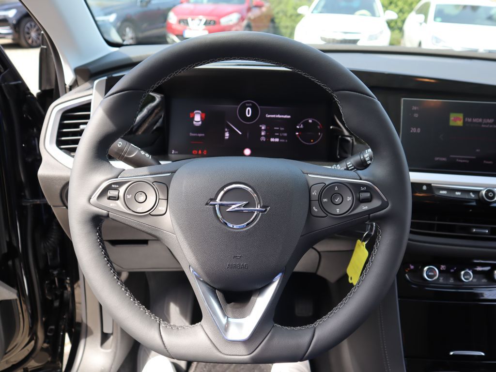 Fahrzeugabbildung Opel Grandland 1.2 DI GS+LED+Allwetter+AGR+NaviPro