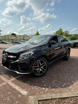 Mercedes-Benz GLE 43 AMG Mercedes-AMG GLE 43 4MATIC Merced...