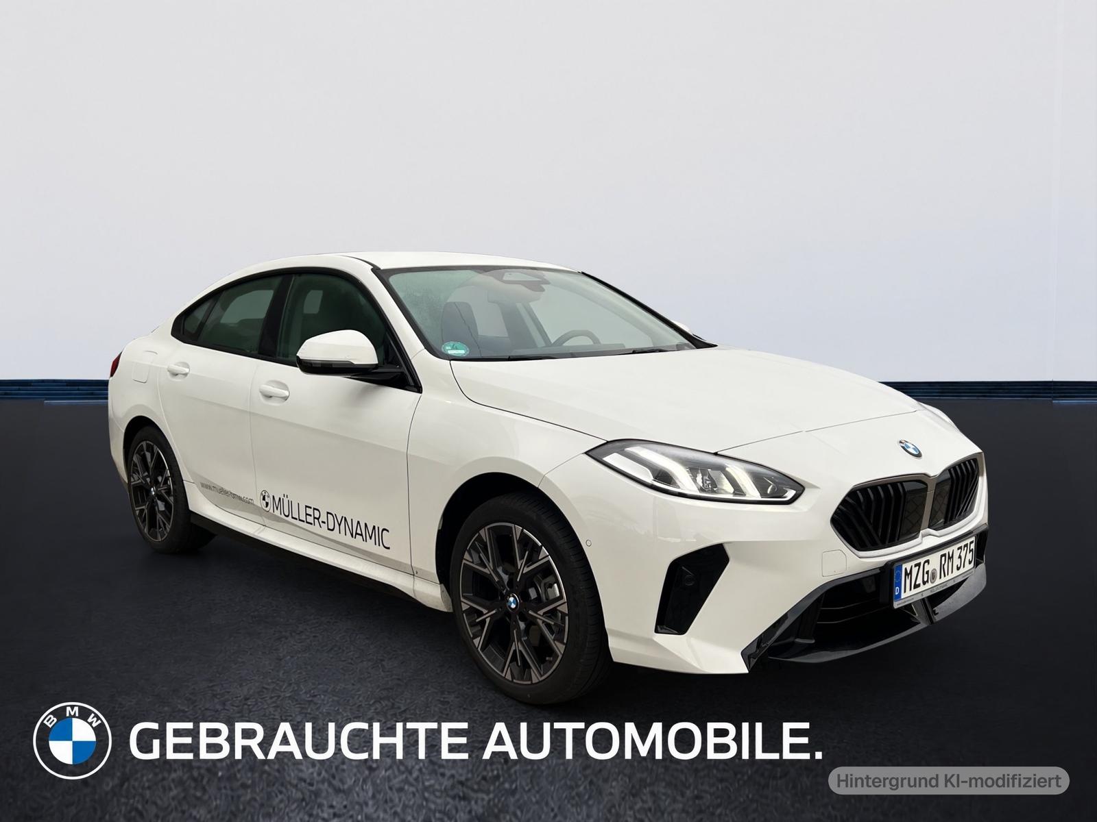 BMW 216 GRAN COUPÈ M SPORT DESIGN PARKING DRIVING AS