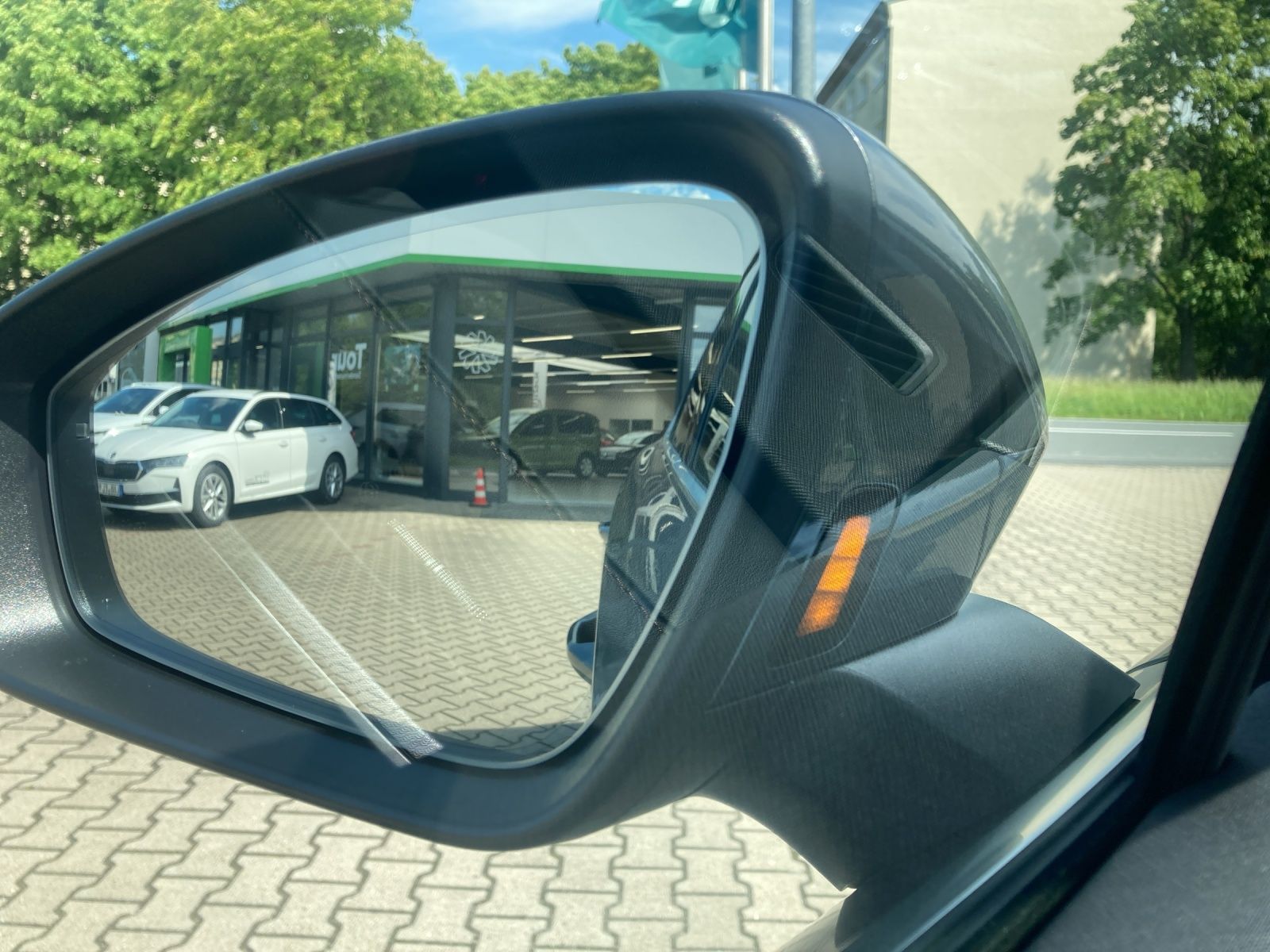 Fahrzeugabbildung SKODA Enyaq 85 x eco Suite