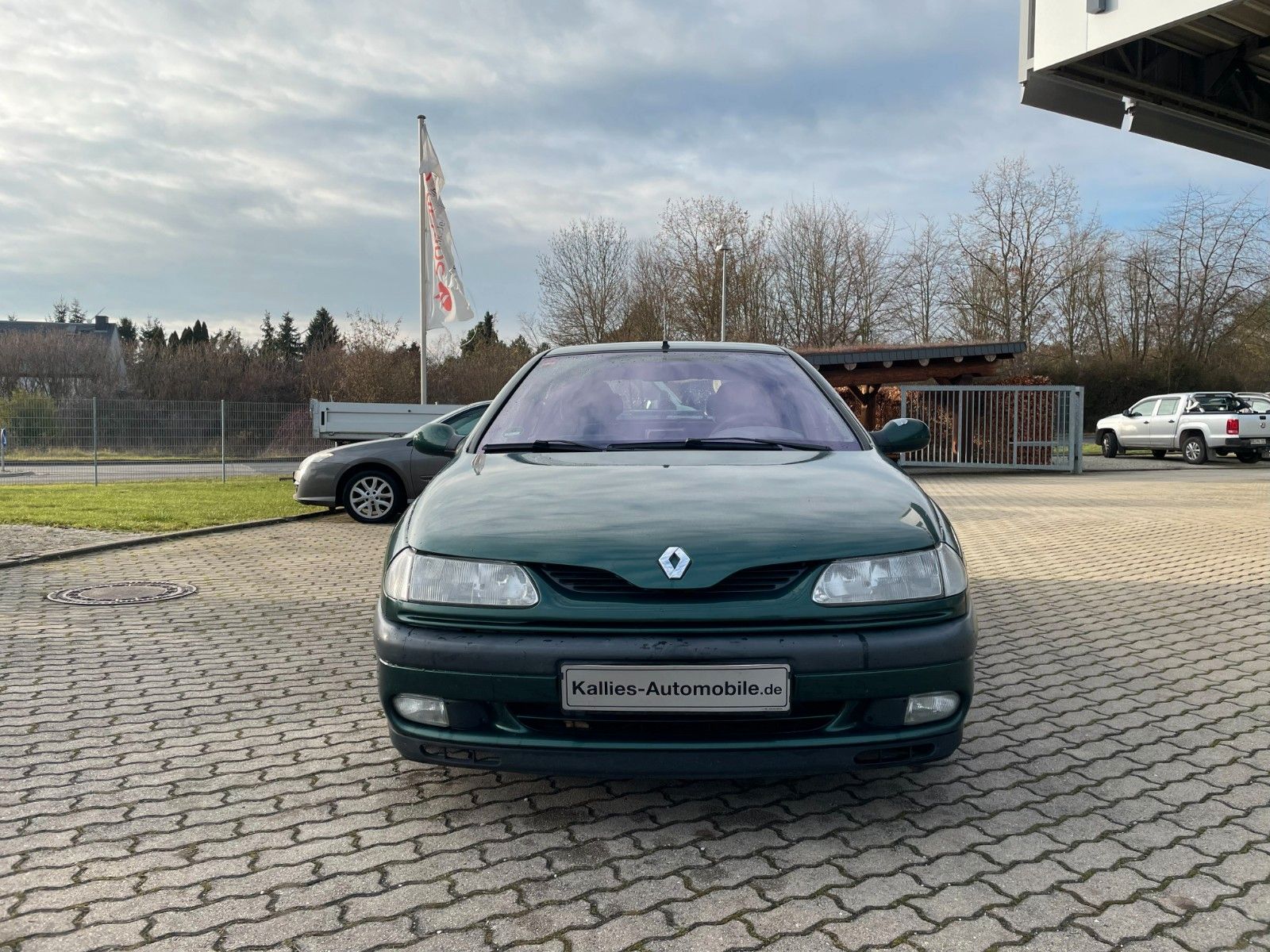 Fahrzeugabbildung Renault Laguna RXE 3.0 V6 24V Concorde