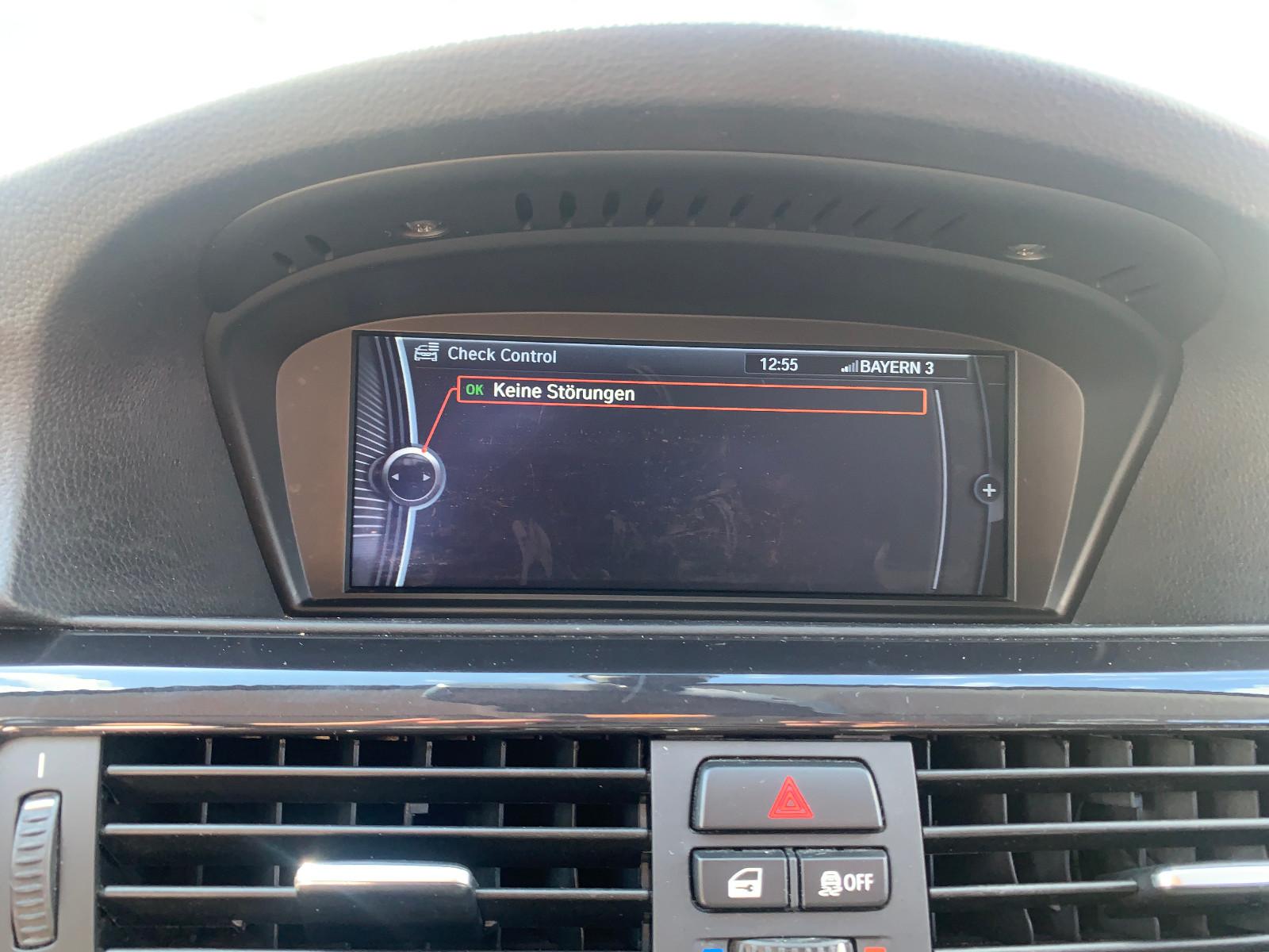 BMW 320 2012 — photo 11