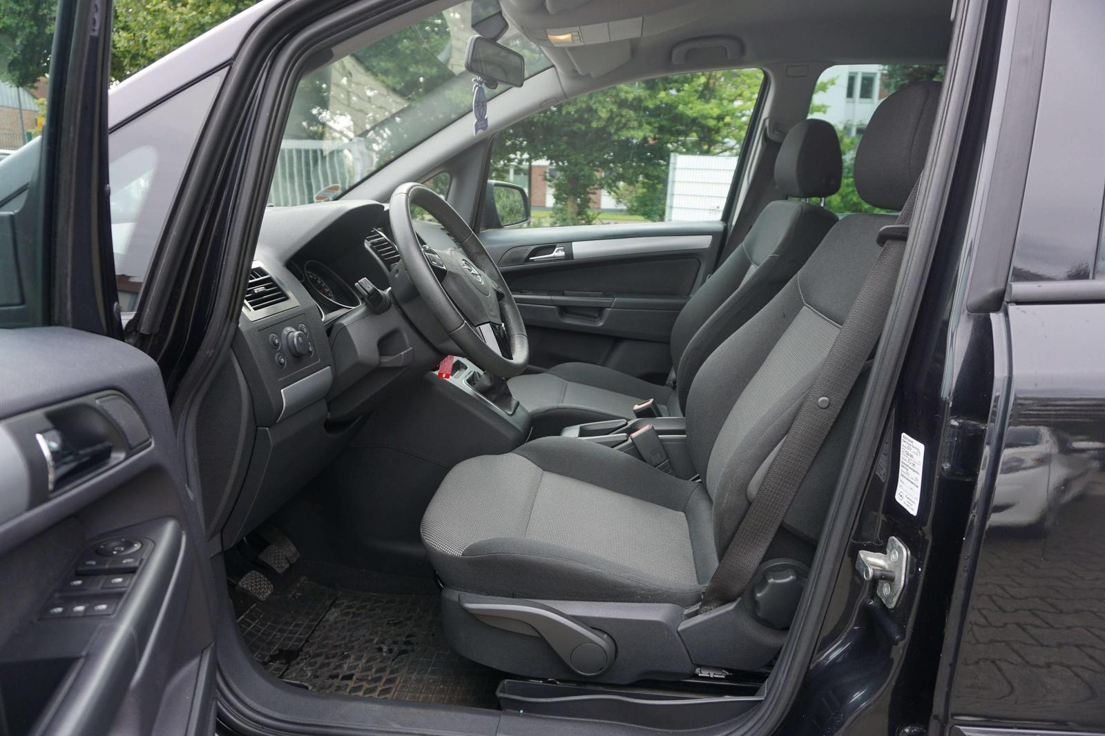 Opel Zafira Family /KLIMA/EURO5/SCHECKHEFT/TÜV NEU/