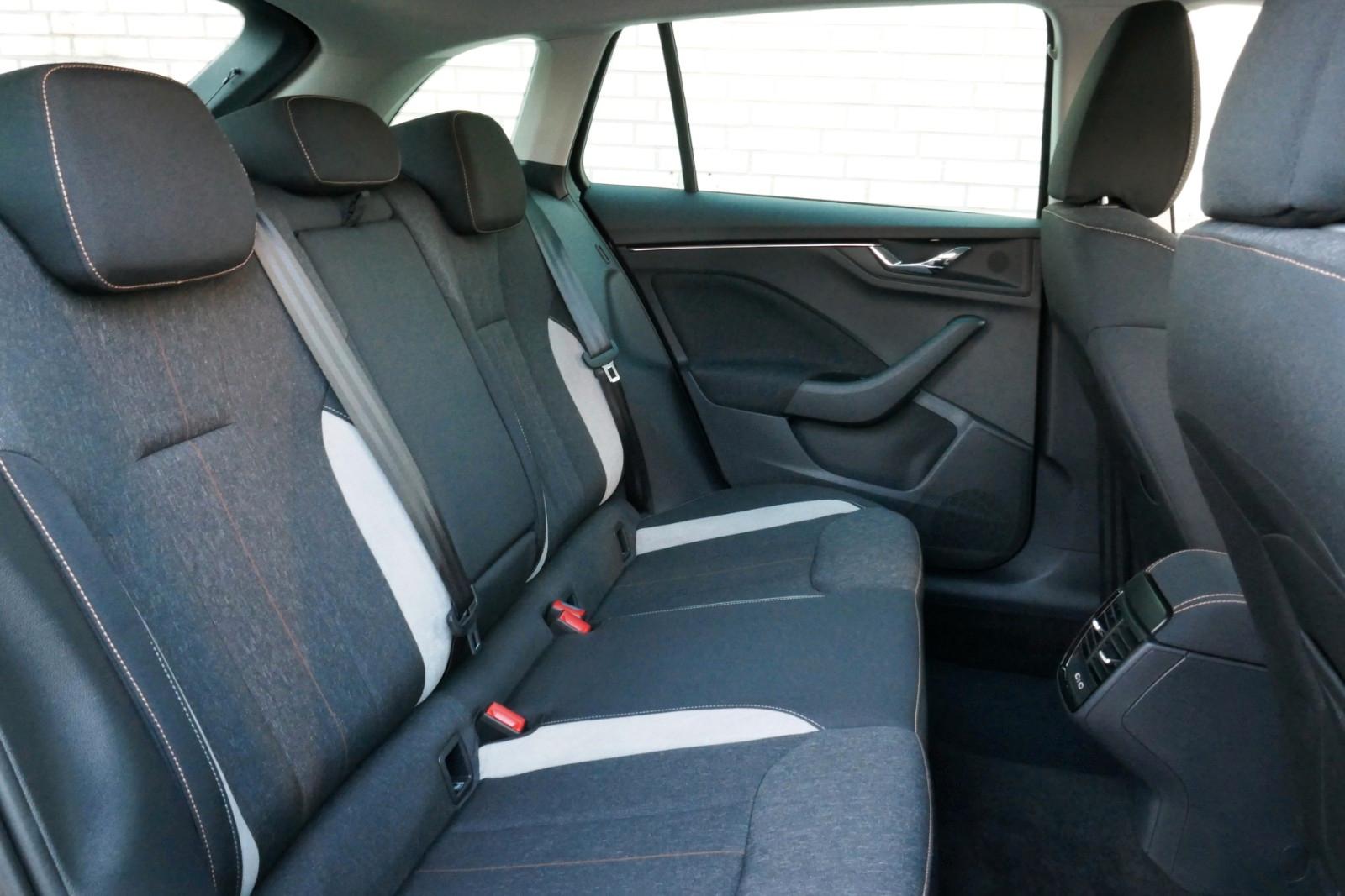 Skoda Scala DSG Matrix Kamera Kessy ACC+Spur+Schild, миниатюра 16