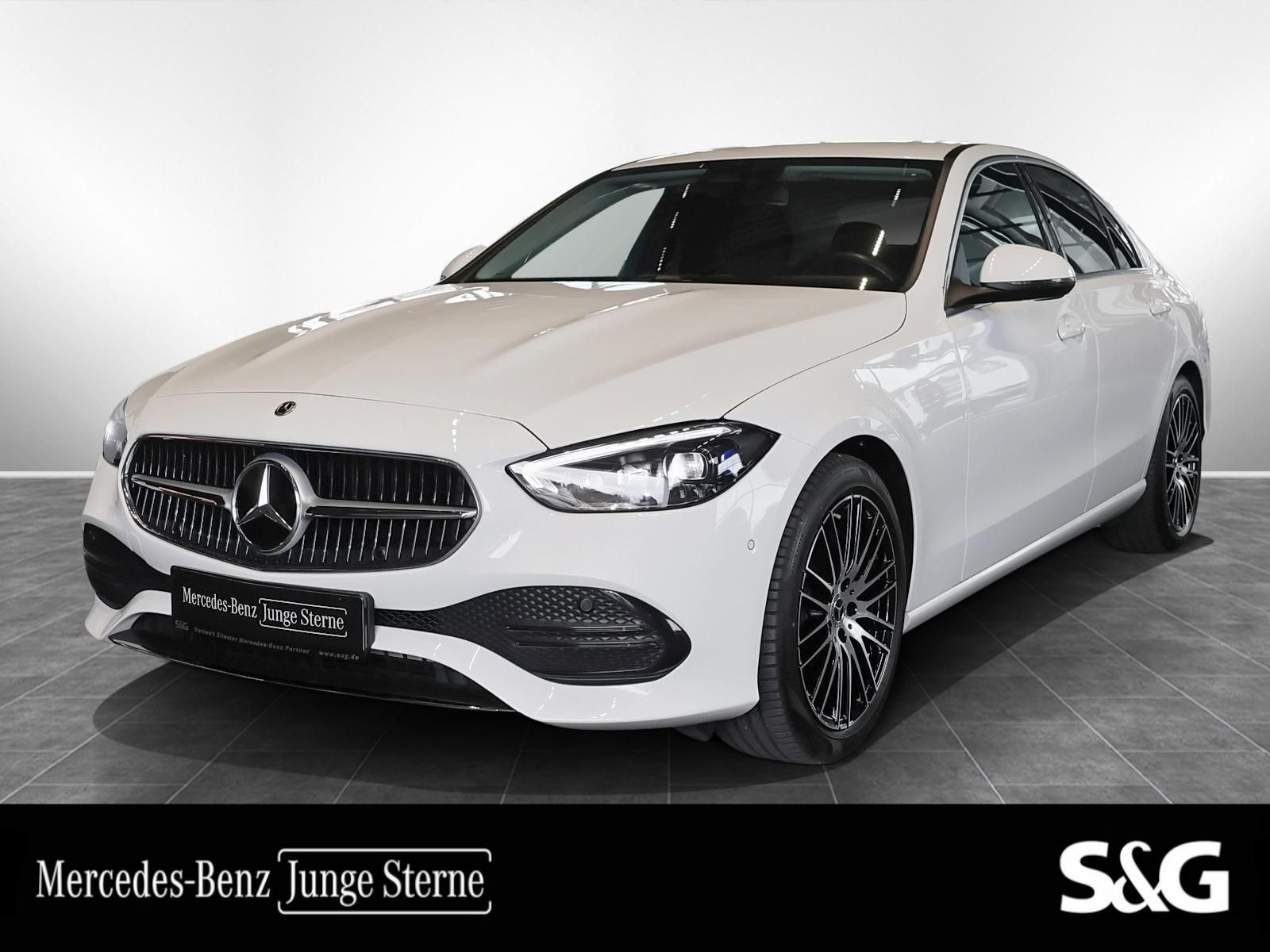 MERCEDES-BENZ C 180 DISTRO+TOTWINKEL+KAMERA+SPURHALTE+LED+18"