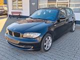 BMW 118d Lim. Advantage,Klimaaut,Servo,Zentral,AHK - BMW 118 aus 2009: 118d