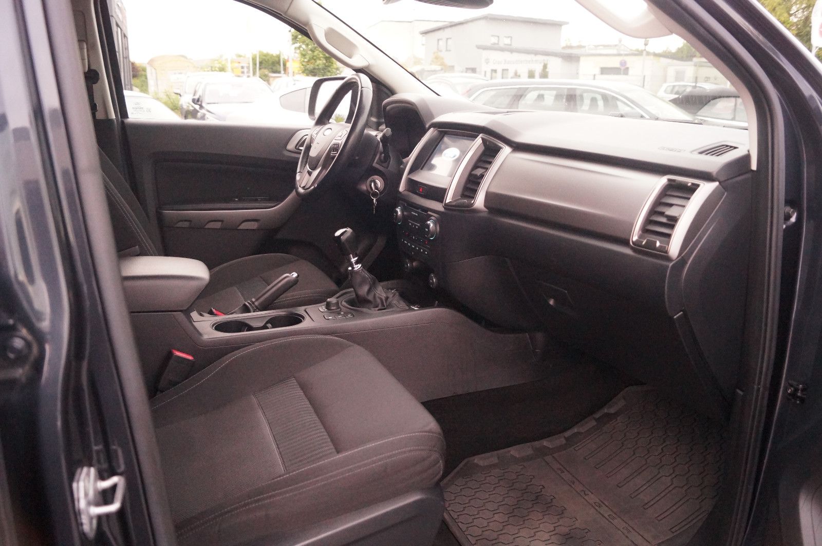 Ford Ranger XLT Doppelkabine 4x4 Klimaaut SHZ PDC AHK foto 9