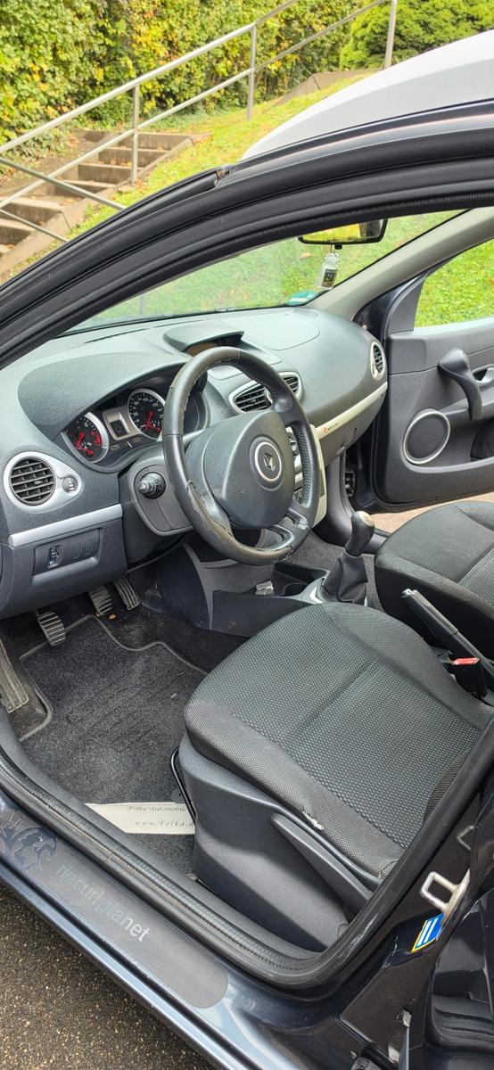 Renault Clio 2009 — photo 7