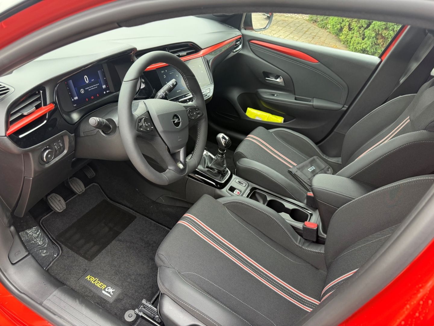 Fahrzeugabbildung Opel Corsa F YES SHZ+LHZ+Allwetter