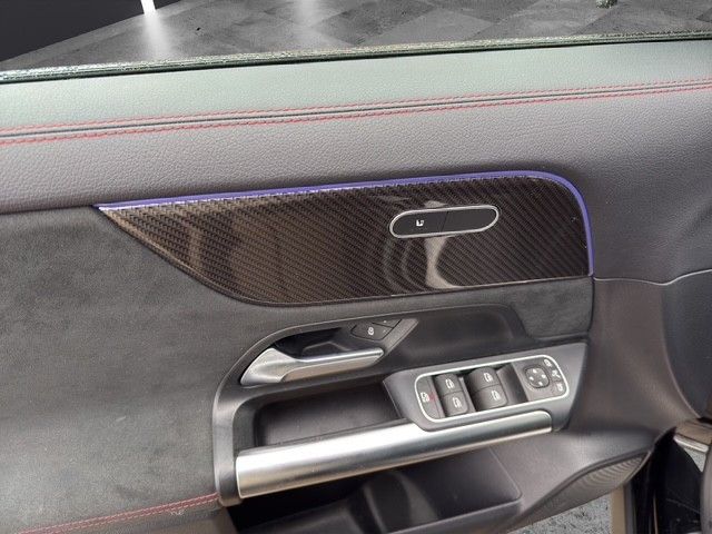 Fahrzeugabbildung Mercedes-Benz GLA 250 e *AMG*Hybrid*Ambiente*Kamera*CarPlay*
