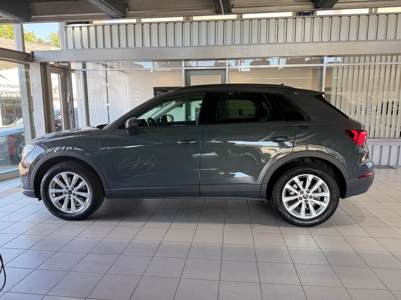 Audi Q3 45TFSIe S-Tronic MATRIX VIRTUAL KAM AHK SHZG foto 6