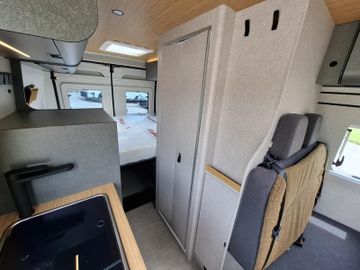 HYMER  ERIBA  HYMERCAR Redwood 600 Explorer Backrack Lithium Dieselhzg.