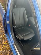 BMW 330i  M Sport - BMW 330 mit Benzin-Antrieb: Limousine, 330i