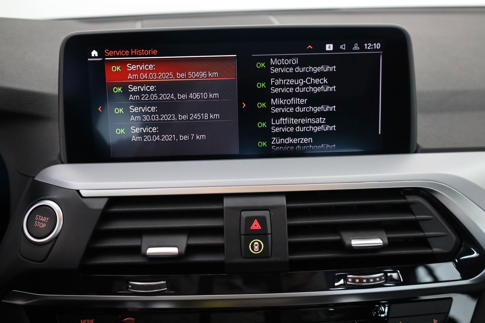 Fahrzeugabbildung BMW X3 xDrive 30 e Advantage,Navi,LED,Panoram,Kamera