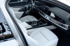 BMW 740 – 13 / 31