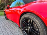 Porsche 991  Cabrio Carrera 4 - rote Porsche 991