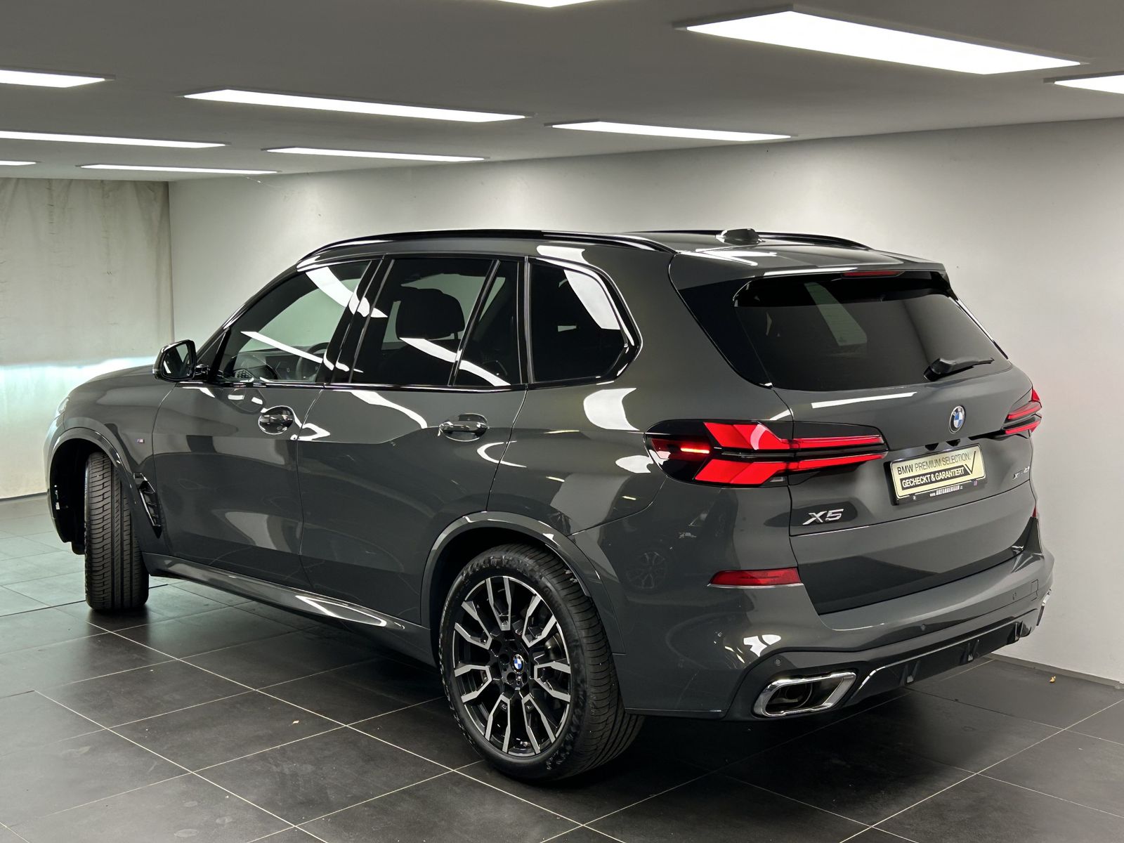BMW X5 xDrive40i M Sportpaket Harman Kardon Pano. AH foto 3